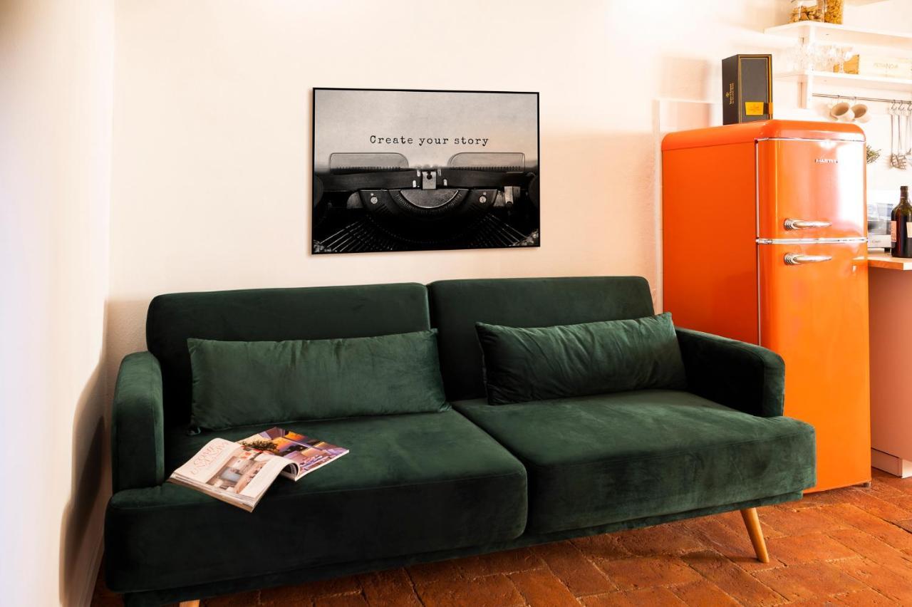 Orange Tuscany Flat *